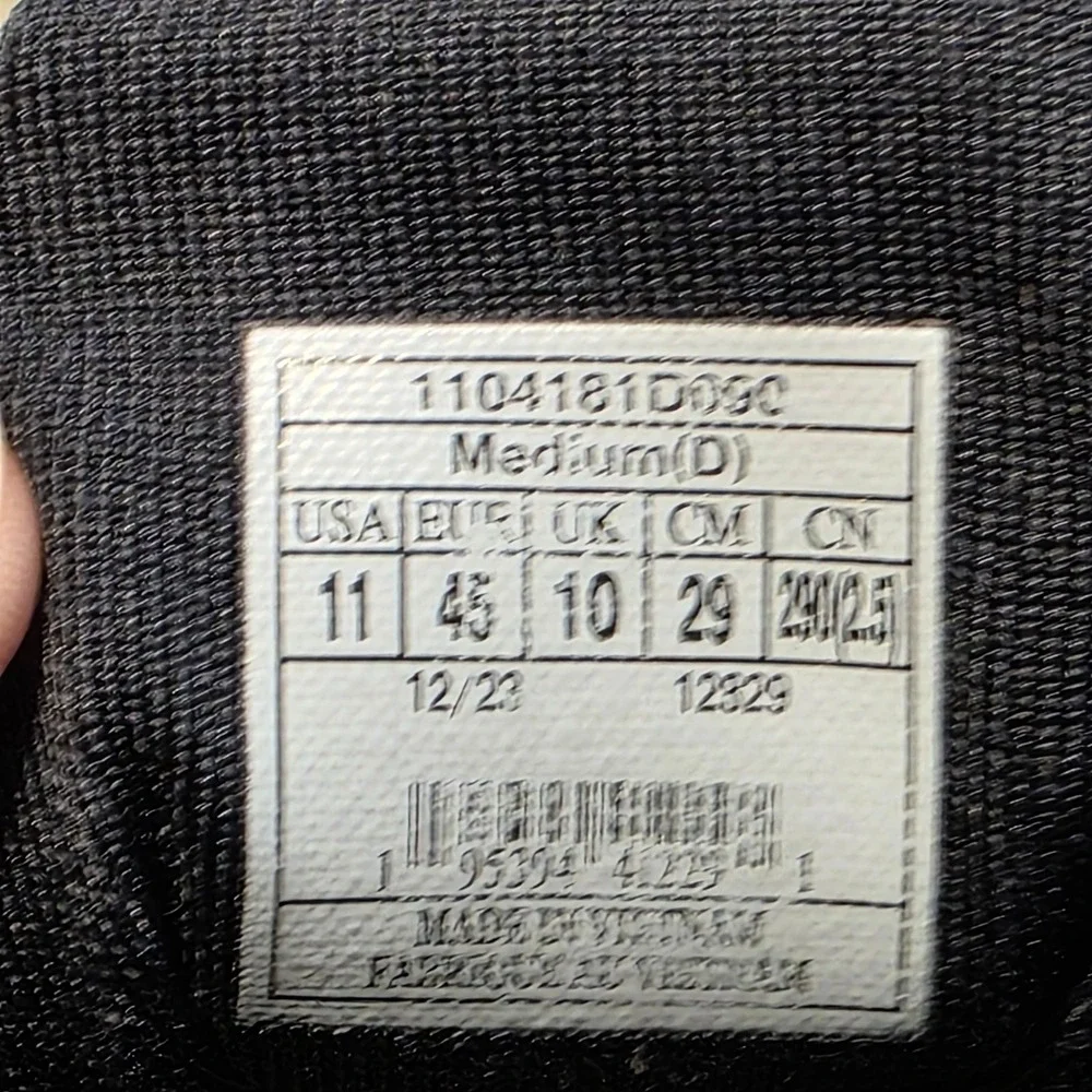 Brooks Ghost 16 Running Shoes Men's Size 11 D Black/Grey/White 110418 1D 090